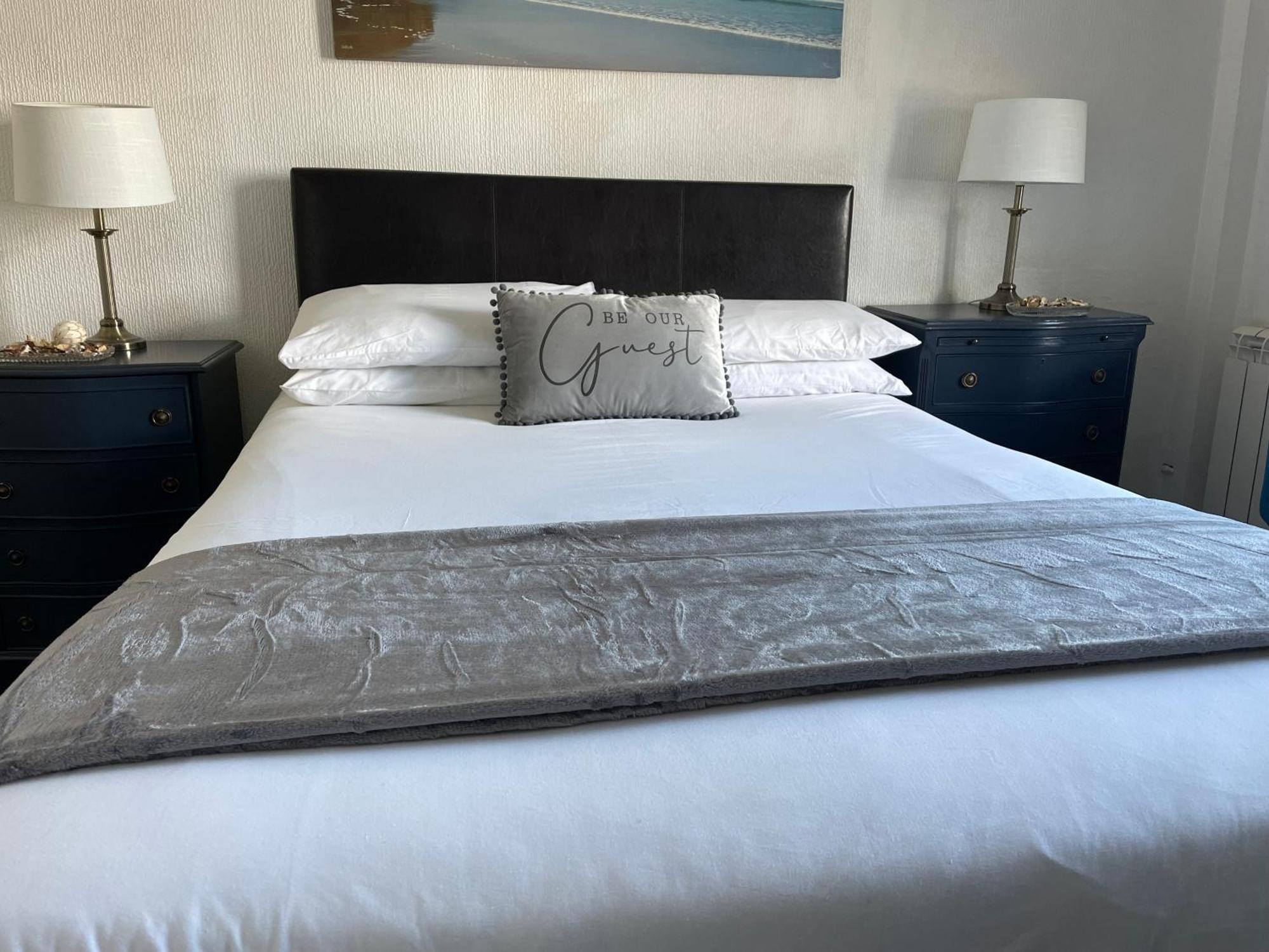 Seascape Guest House เวย์มัธ ภายนอก รูปภาพ